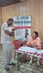 Physician consulting a patient